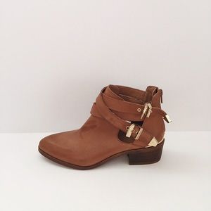 Seychelles ankle boot