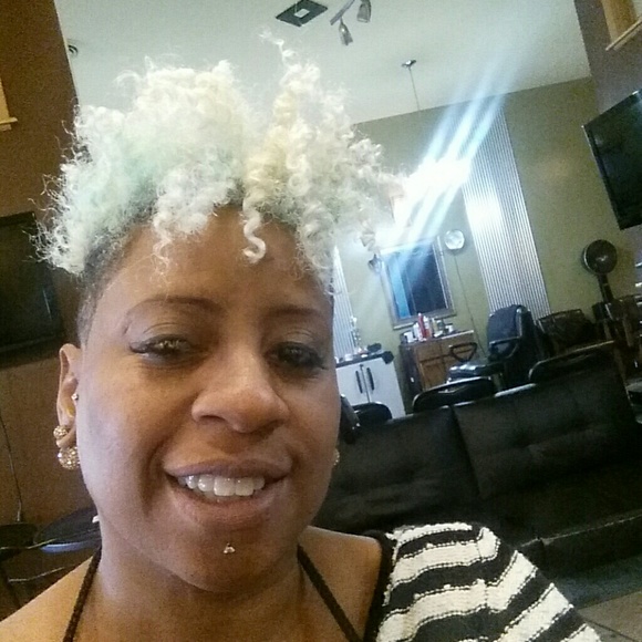 Meet your Posher, Lequetta