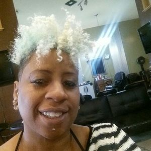 Meet your Posher, Lequetta