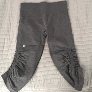 Lululemon Tight Stuff Crop Legging