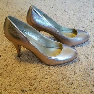 Fergalicious 3 inch heel