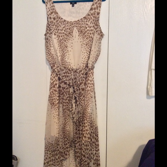 🔥Very Pretty Dress With High Front...🔥