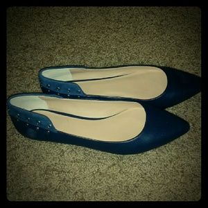 Joe's navy pointy flats