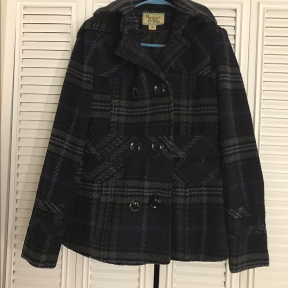 Women's plaid pea coat/gently worn
