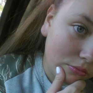 Meet your Posher, Alexia