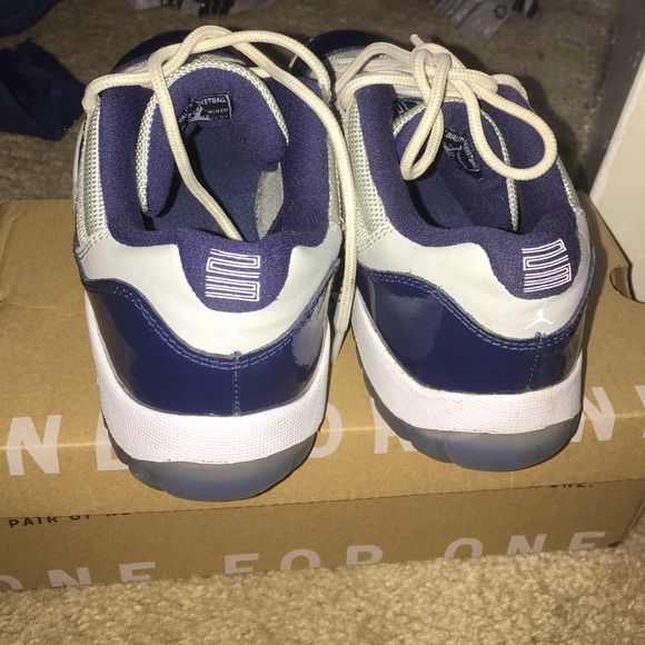 Georgetown 11 Lows. - Picture 3 of 4