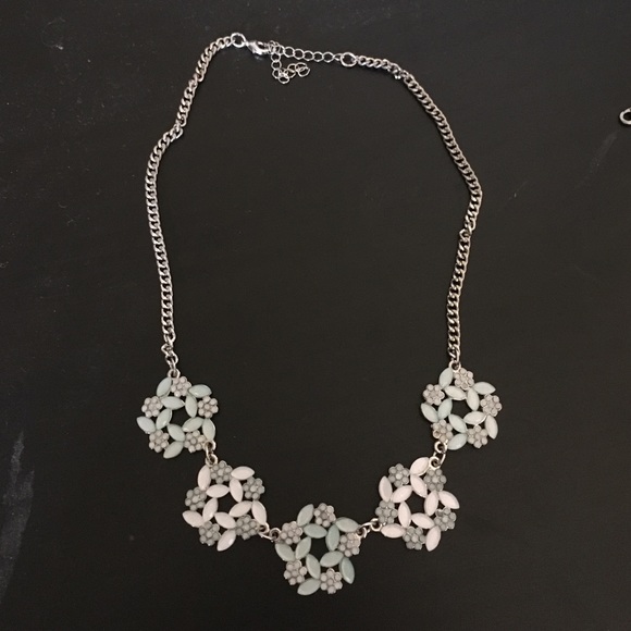 Mint/white necklace