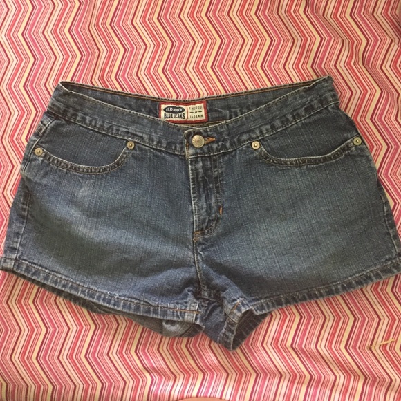 Shorts - Picture 1 of 2