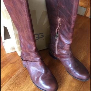 UGG Channing II Boots- Chestnut