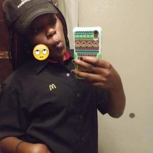 Meet your Posher, Seandrea