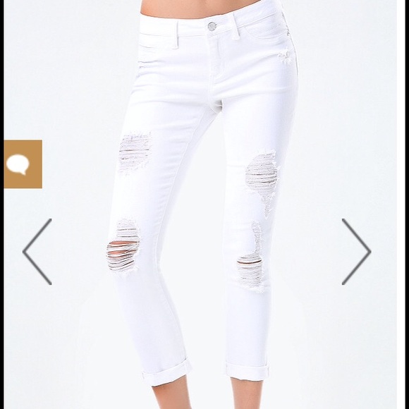 Brand New destroyed skinny white Bebe jeans