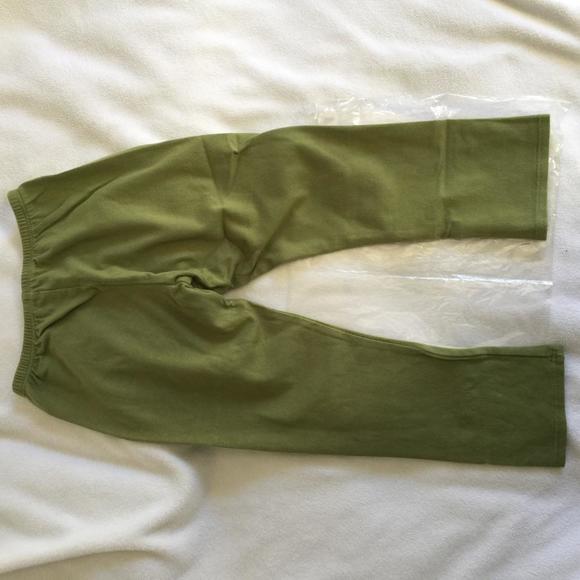 Shrnk Green Leggings - Picture 1 of 4