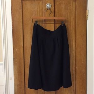 {tahari} Black pleated skirt