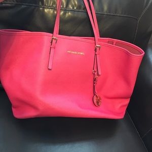 Michael Kors Jet Set Saffiano Travel Tote Pink L