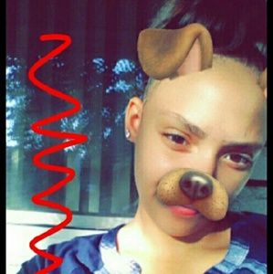 Meet your Posher, Alexus