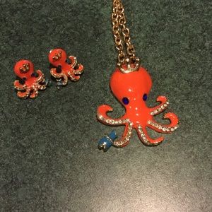 Betsey Johnson necklace and earrings set