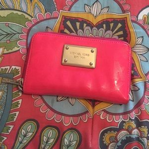 AUTHENTIC Michael Kors wallet!