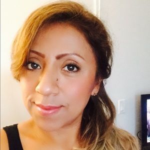 Meet your Posher, Maribel