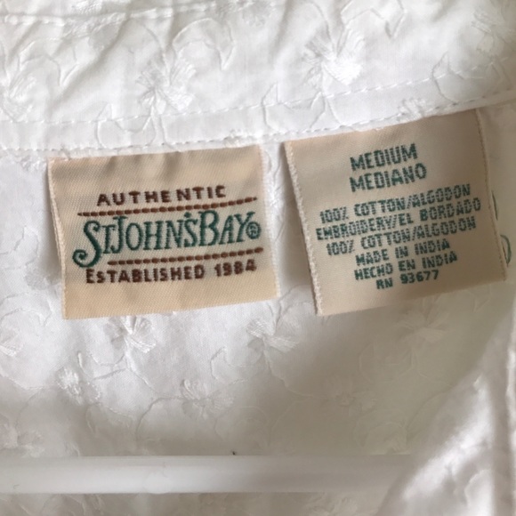 White button down - Picture 3 of 4