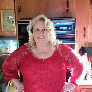 Meet your Posher, Tina