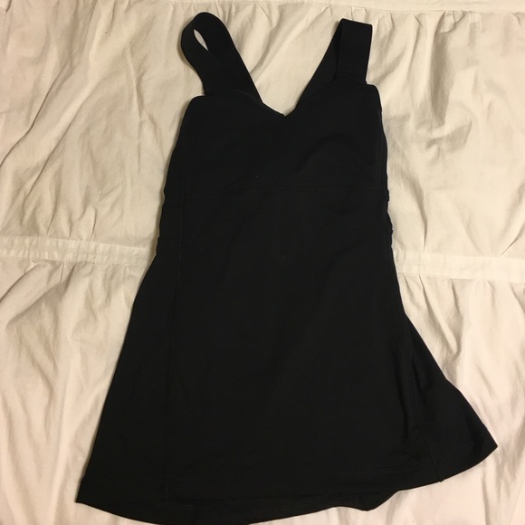 lululemon athletica Tops - Black lulu top