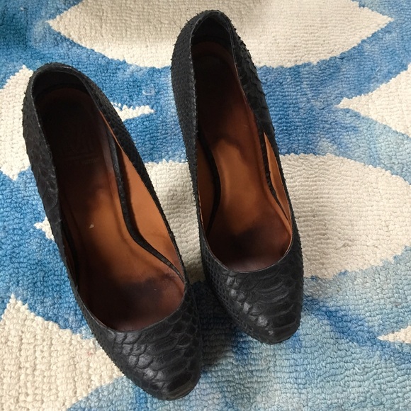 Pour la Victoire Shoes - Pour La Victoire Irina II Black Snake Heels Pour la Victoire Shoes - Pour La Victoire Irina II Black Snake Heels