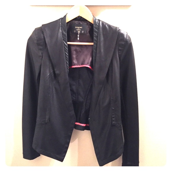 Black faux leather snake print blazer