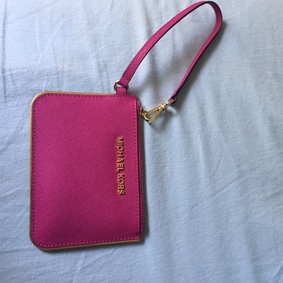 Michael Kors wristlet
