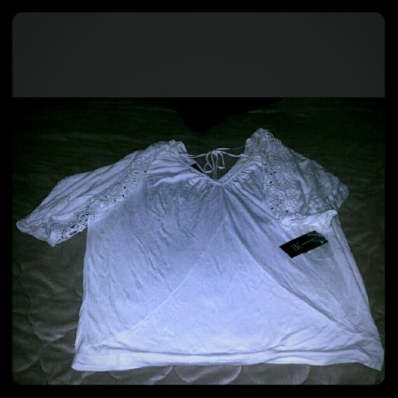 ❌SOLD❌ INC Shirt