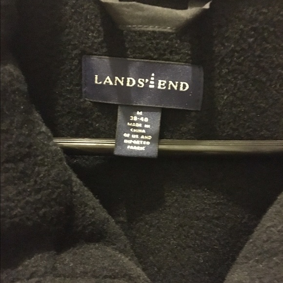 Men's Landsend Polartec Coat. Hidden hood. - Picture 2 of 3
