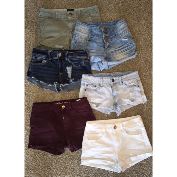 HUGE SALE! 6 Pairs of American Eagle Shorts!