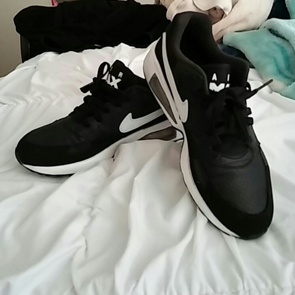 Black n white nikes