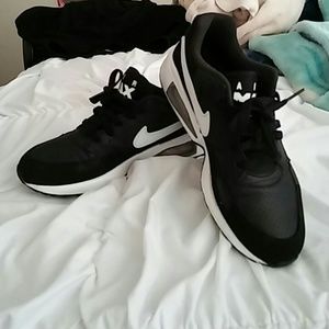 Black n white nikes