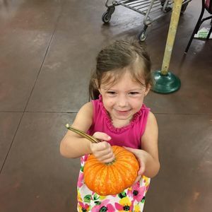 Meet your Posher, Sharon