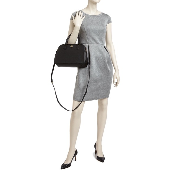 ❌SOLD❌ Tory Burch Robinson Pebbled Double Zip - Picture 2 of 8