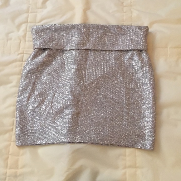 Skirt - Picture 2 of 2