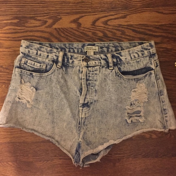 Cut off denim shorts