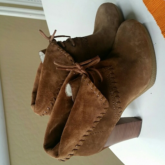Suede bootie