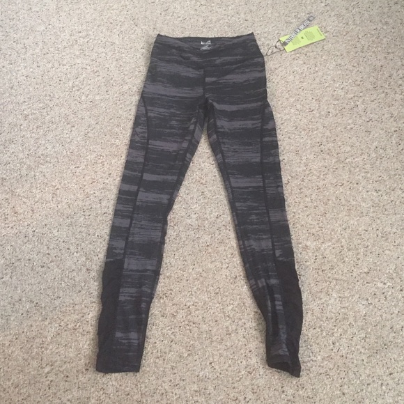 Athletic tights