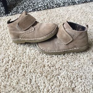 Boys boots