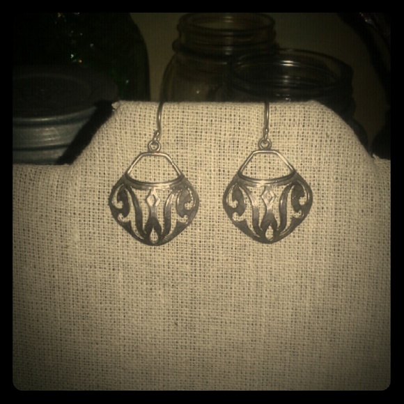Parisian Bistro Earrings
