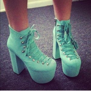 Unif Turquoise Hellbounds