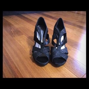 Platform sandals with glitter and satin