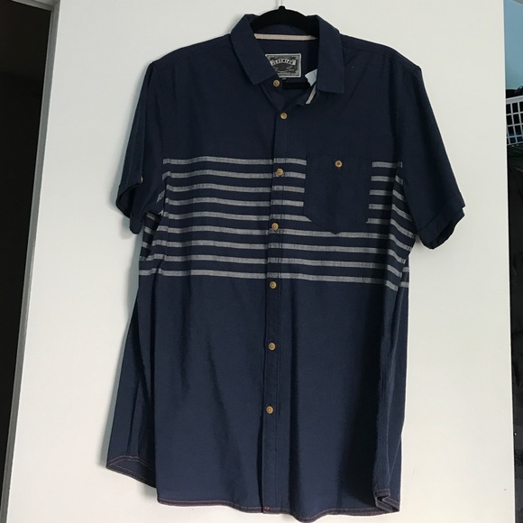 Short sleeve shirt