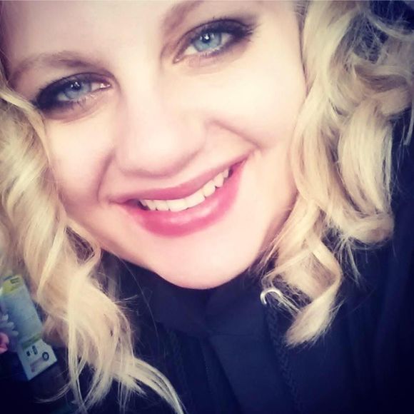 Meet your Posher, Jane - Picture 1 of 1