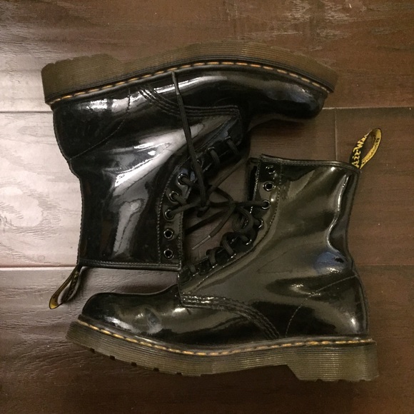 Dr Martens Modern Classics 1460 Patent 8-Eye Boots