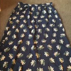 Liz Claiborne floral maxi skirt