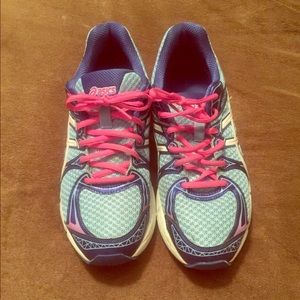 Asics Sneakers Size 10