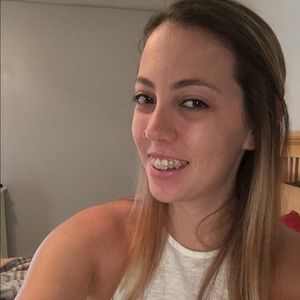 Meet your Posher, Marisa