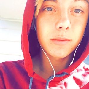 Meet your Posher, Chase